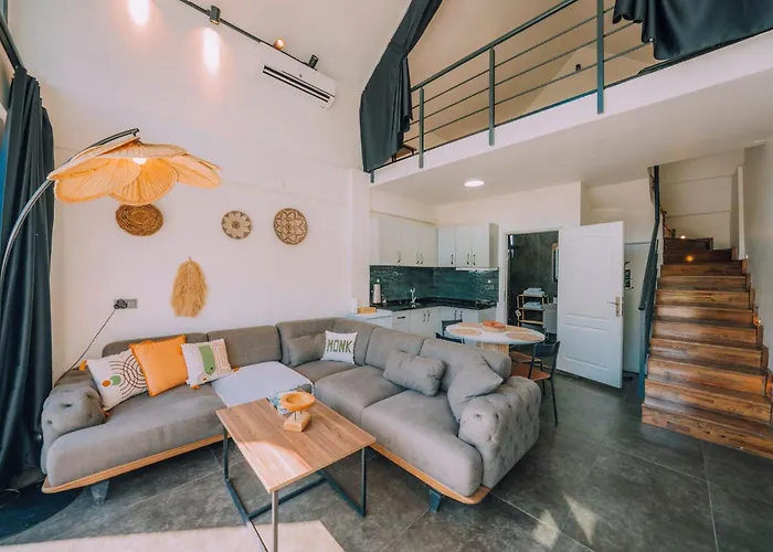 Monk Living Space 코자엘리